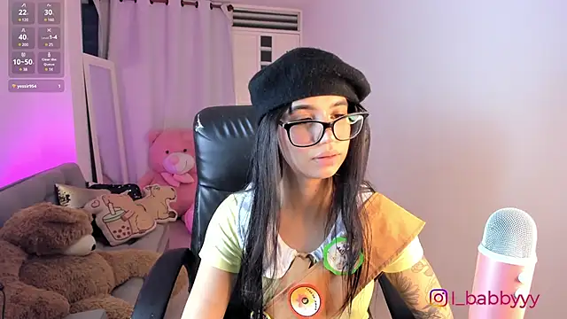 Snapshot of i_babbyyyy chatting on March 19, 4:57 am i babbyyyy online show from March 19, 4:57 am