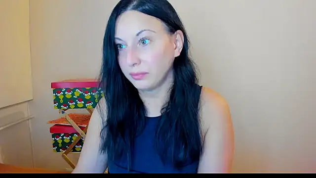 Snapshot of Wife4Cuck chatting on July 1, 1:44 pm Wife4Cuck online show from July 1, 1:44 pm