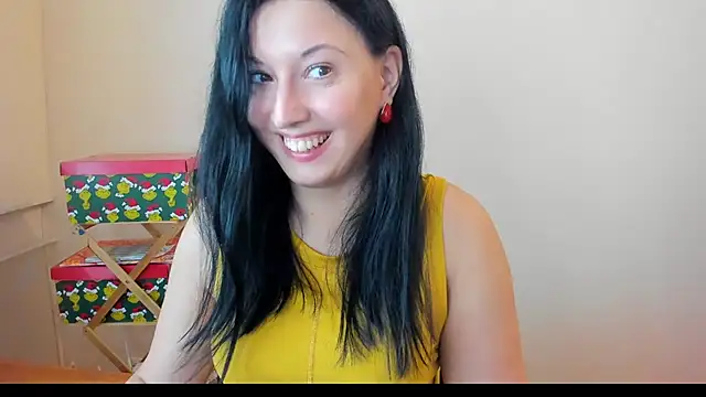 Snapshot of Wife4Cuck chatting on July 11, 2:06 pm Wife4Cuck online show from July 11, 2:06 pm