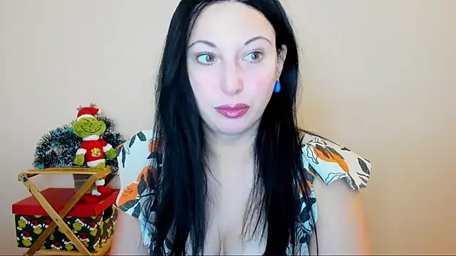 Snapshot of Wife4Cuck chatting on November 28, 1:33 pm Wife4Cuck online show from November 28, 1:33 pm