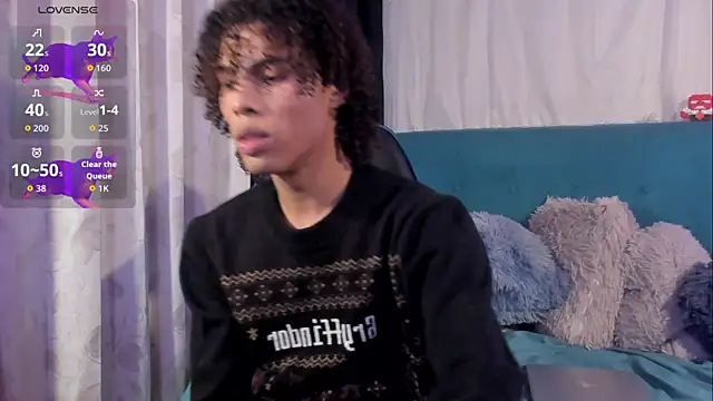 kleo helenos online show from January 14, 6:50 am