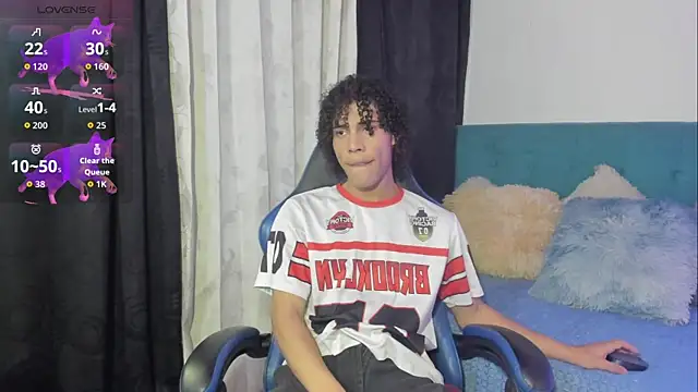 kleo helenos online show from December 16, 11:53 pm