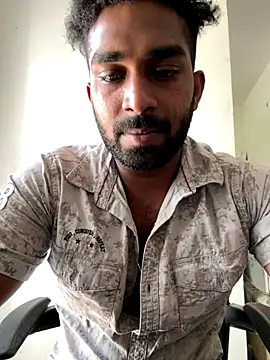 Snapshot of Handsomehunk_4U chatting on September 26, 6:31 am Handsomehunk 4U online show from September 26, 6:31 am