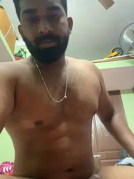 Snapshot of Handsomehunk_4U chatting on December 22, 4:06 am Handsomehunk 4U online show from December 22, 4:06 am