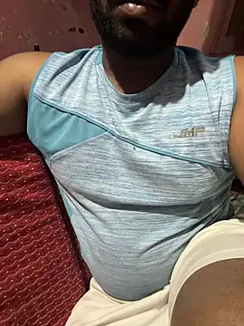 Snapshot of Handsomehunk_4U chatting on February 2, 6:20 pm Handsomehunk 4U online show from February 2, 6:20 pm