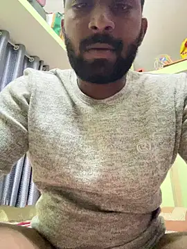 Snapshot of Handsomehunk_4U chatting on February 3, 12:25 pm Handsomehunk 4U online show from February 3, 12:25 pm