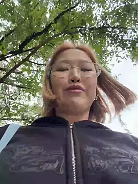 Aiko Yumi online show from May 31, 4:24 pm