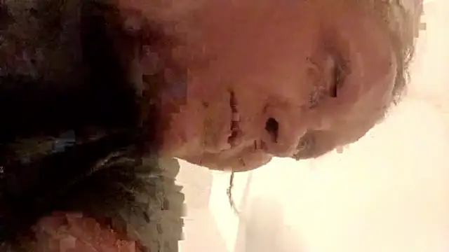 SexyB214 online show from April 19, 4:02 am