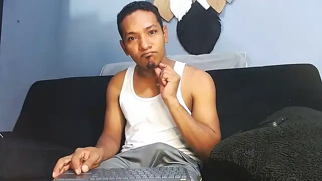 Grandeygruesa1 online show from September 23, 7:48 am