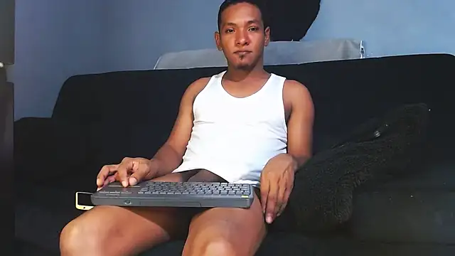 Grandeygruesa1 online show from September 11, 3:17 am