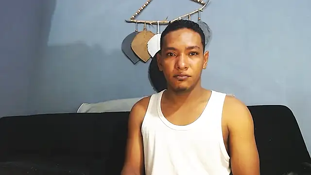 Grandeygruesa1 online show from May 2, 11:04 am