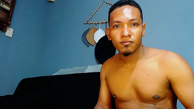 Grandeygruesa1 online show from February 25, 9:58 pm