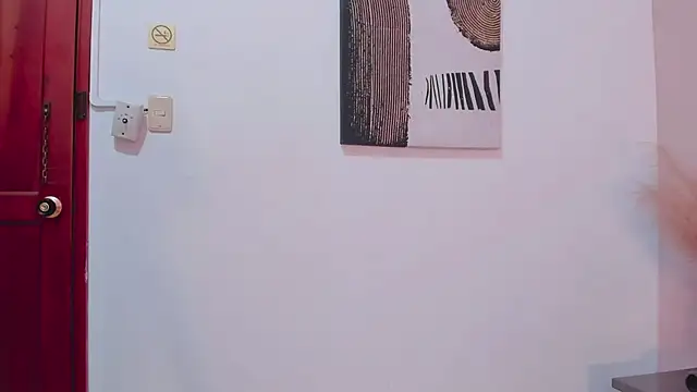 MirandaRoxx online show from September 20, 12:43 pm