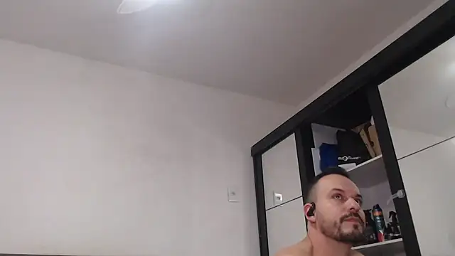 Miss Racheal BR online show from March 24, 3:56 pm