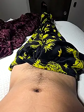 Snapshot of naper12 chatting on April 9, 3:08 am naper12 online show from April 9, 3:08 am