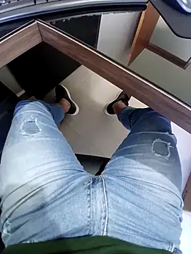 Snapshot of braza66 chatting on April 7, 12:29 pm braza66 online show from April 7, 12:29 pm