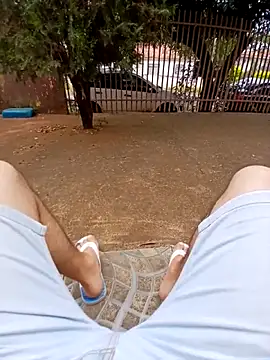 Snapshot of braza66 chatting on February 22, 4:08 pm braza66 online show from February 22, 4:08 pm