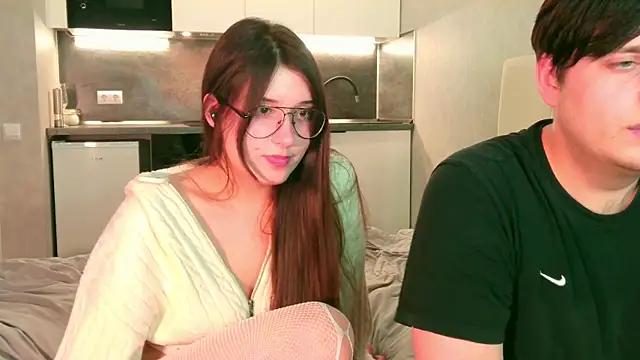 Snapshot of sasaykyra chatting on March 14, 10:49 pm sasaykyra online show from March 14, 10:49 pm