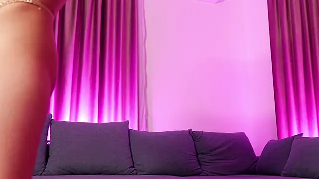 Snapshot of BaayBee__ chatting on November 26, 9:15 pm BaayBee online show from November 26, 9:15 pm