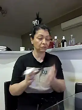 Snapshot of Milf_Abigail chatting on September 25, 12:38 am Milf Abigail online show from September 25, 12:38 am