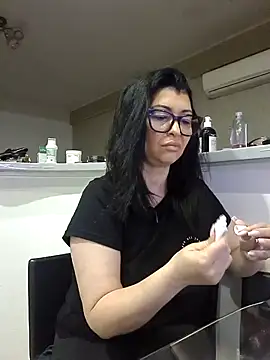 Snapshot of Milf_Abigail chatting on September 29, 11:54 pm Milf Abigail online show from September 29, 11:54 pm