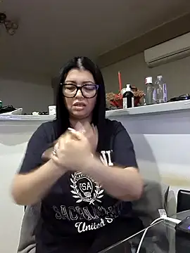 Snapshot of Milf_Abigail chatting on October 13, 10:54 pm Milf Abigail online show from October 13, 10:54 pm