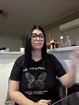 Snapshot of Milf_Abigail chatting on October 10, 12:55 am Milf Abigail online show from October 10, 12:55 am