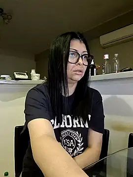 Milf Abigail online show from December 2, 1:17 am