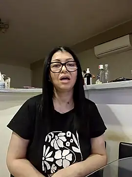 Milf Abigail online show from January 9, 1:12 am