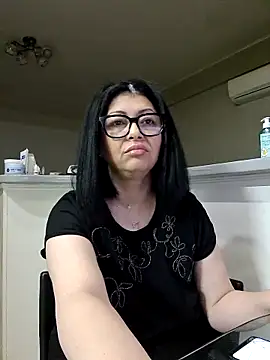 Milf Abigail online show from April 20, 2:36 am