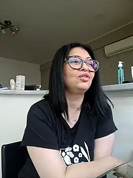 Milf Abigail online show from May 28, 3:36 am