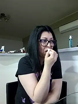 Milf Abigail online show from March 8, 3:10 am