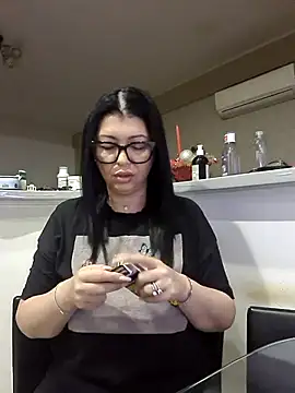 Milf Abigail online show from November 2, 2:27 am