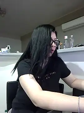 Milf Abigail online show from December 20, 3:09 am