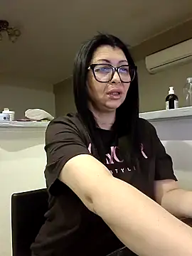 Milf Abigail online show from January 14, 2:15 am