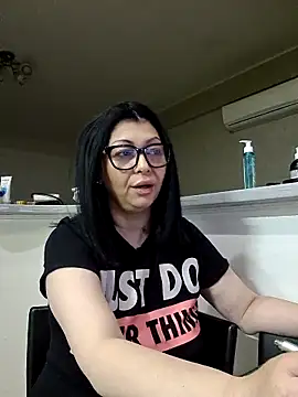 Milf Abigail online show from February 20, 2:41 am