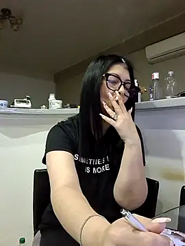 Milf Abigail online show from November 21, 1:59 am