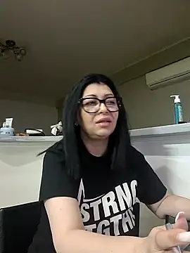 Milf Abigail online show from February 17, 3:26 am