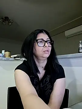 Milf Abigail online show from February 10, 2:43 am