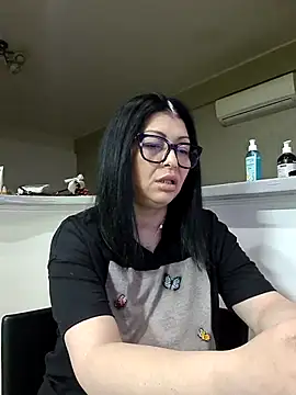 Milf Abigail online show from March 18, 2:58 am