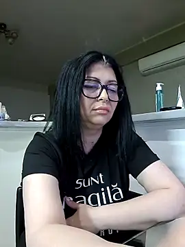 Milf Abigail online show from May 8, 2:04 am