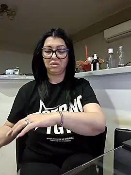 Milf Abigail online show from November 6, 2:37 am