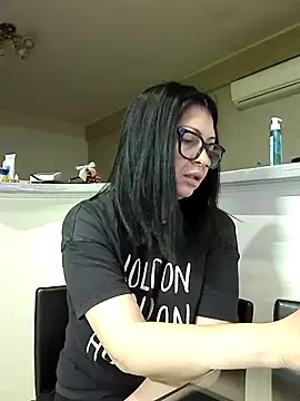 Milf Abigail online show from March 12, 2:17 am