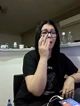 Milf Abigail online show from November 10, 10:59 pm