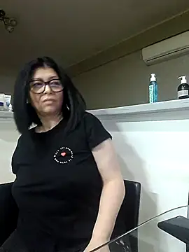 Milf Abigail online show from April 12, 10:57 pm