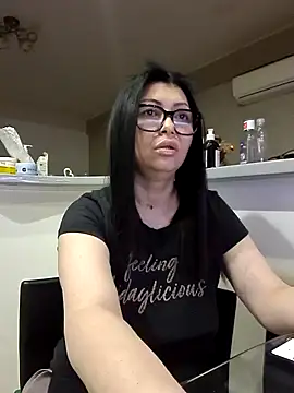 Milf Abigail online show from January 12, 2:18 am