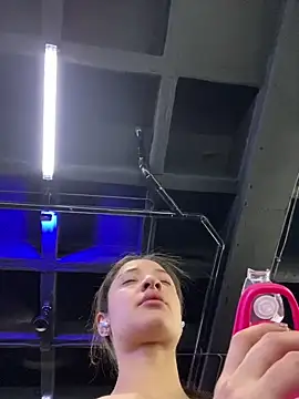 Alicia ALICIA online show from May 7, 7:06 pm