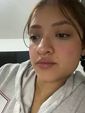 Alicia ALICIA online show from February 13, 11:58 pm