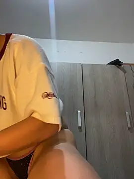 Alicia ALICIA online show from January 15, 7:06 pm