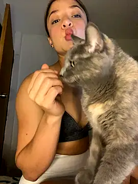 Alicia ALICIA online show from December 22, 12:22 am